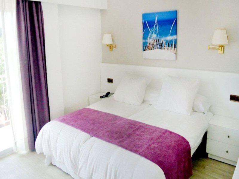 Hotel Morlans Peguera Kültér fotó